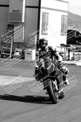 media/Mar-20-2023-Moto Forza (Mon) [[d0bbc59e78]]/Around the Pits/